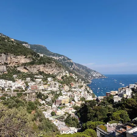 Konukevi Malafemmena *